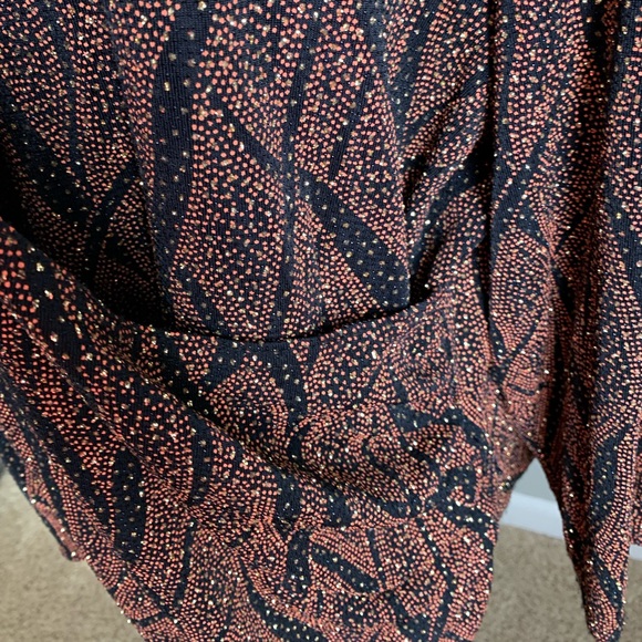 Helene Blake Black Gold Metallic Sparkly Top Size 2X - Picture 11 of 17